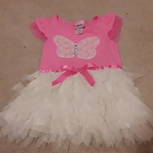 Girls dress